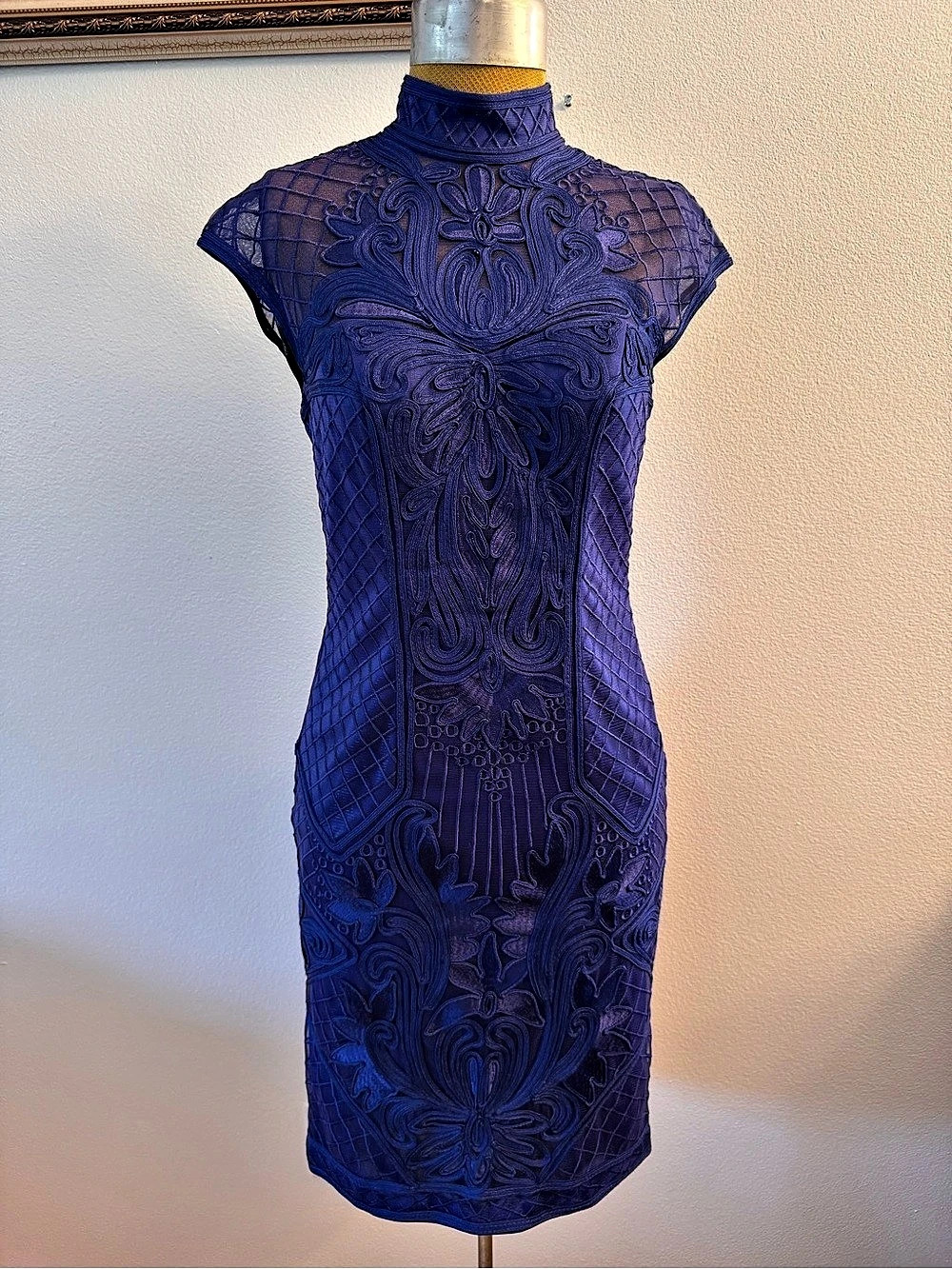 Sue Wong Size 0 Blue Embroidered Lace High Neck Cocktail Dress